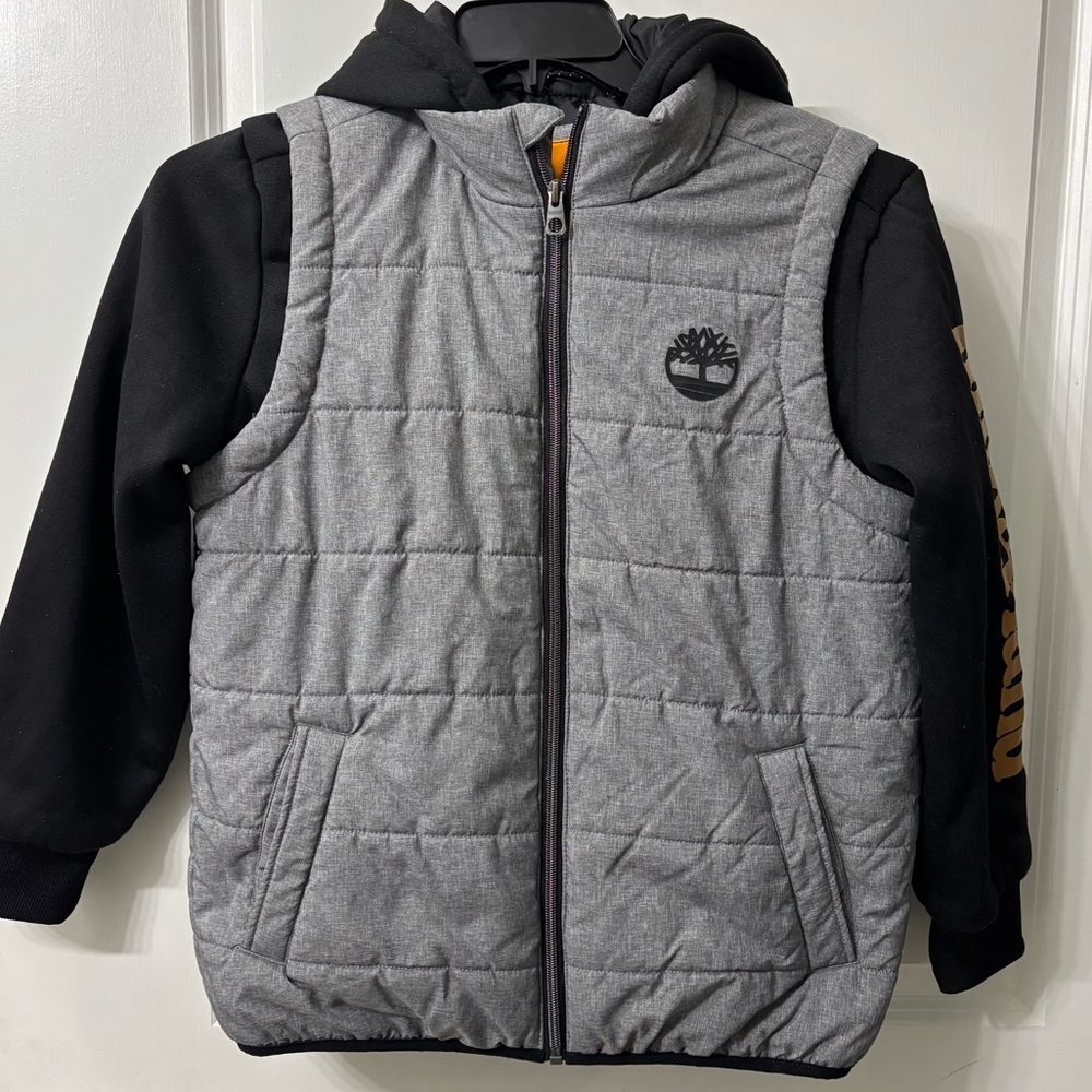 Timberland Gray and Black mid weight hybrid quilted jacket size Large 14/16